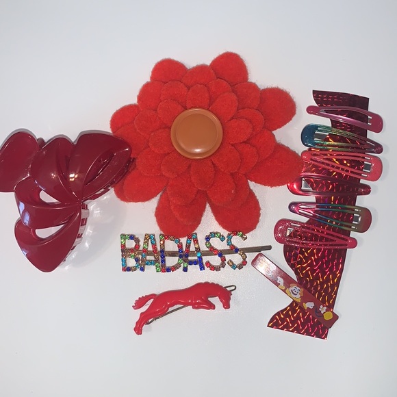 🌻 (5 items for $15)Red Mustang Lot~ a little weird but in a good way (I think?) - Picture 2 of 16